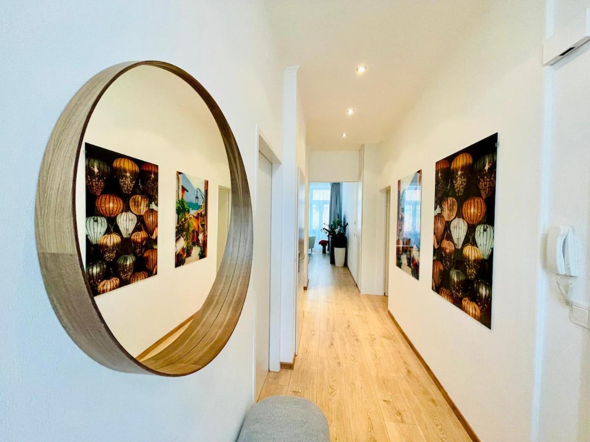 Colorful & Quiet Apartment In Beautiful Viennese Building Εξωτερικό φωτογραφία